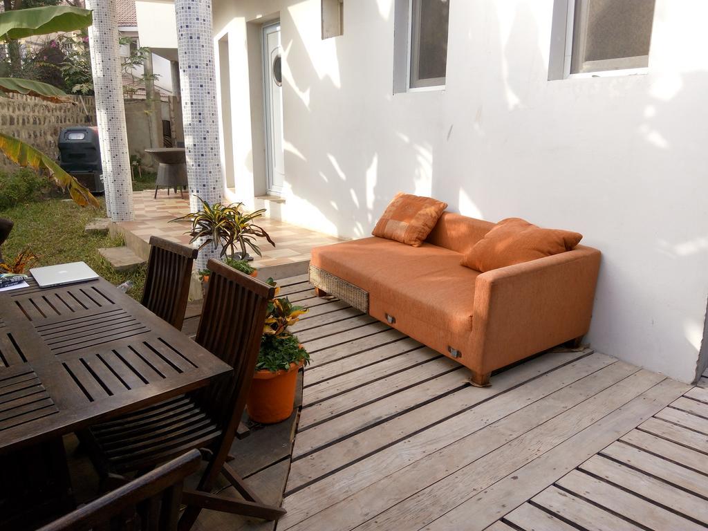 Ferienwohnung Chez Momar, Surf Trip Dakar Exterior foto