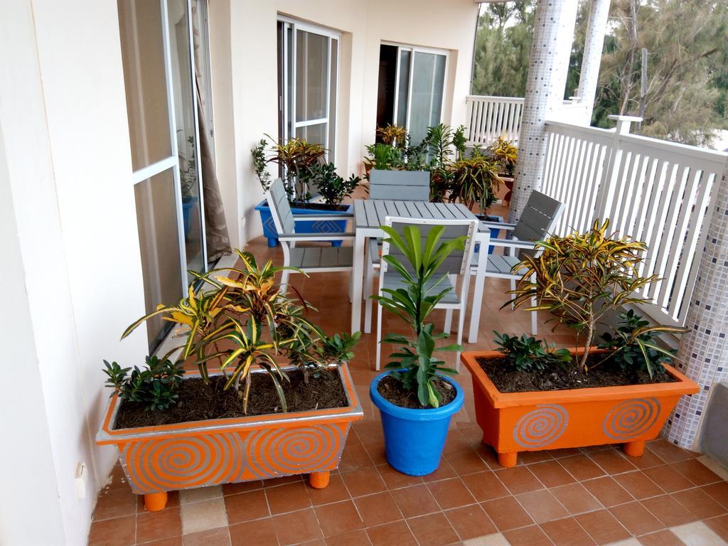 Ferienwohnung Chez Momar, Surf Trip Dakar Exterior foto
